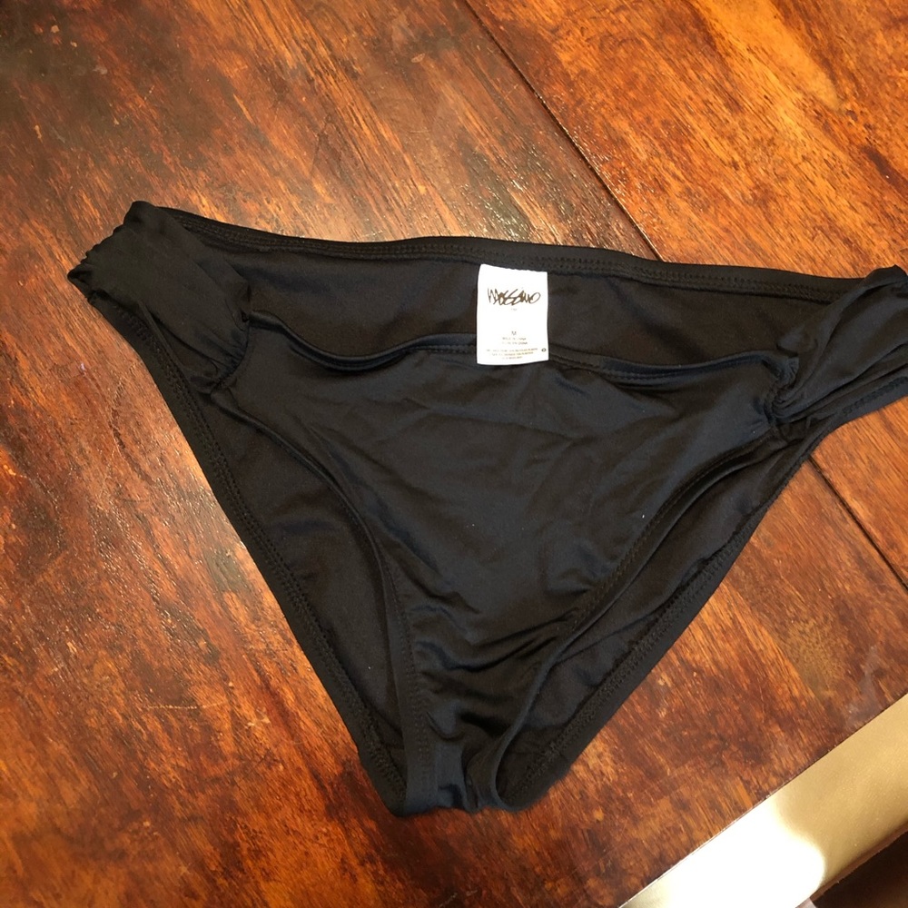 Mossimo size medium